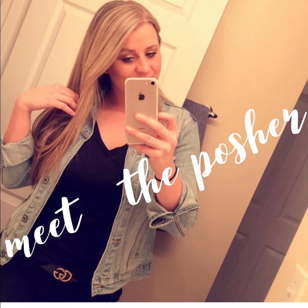 ✨Hi Loves! ✨ I’m Kelsea🌞